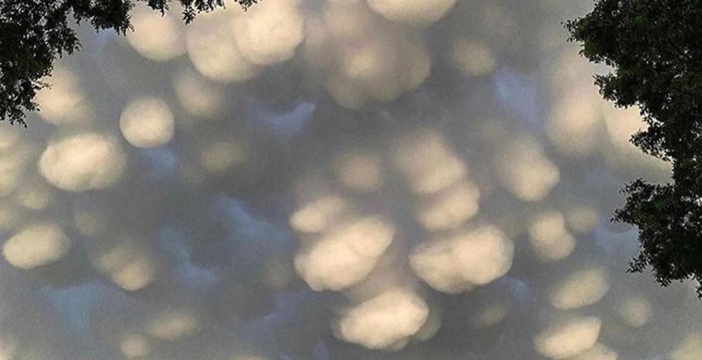 Böyle Bir Görsel Şov Mammatus Bulutları