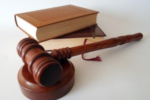 Avukat Olmadan Boşanma Davası Açılabilir mi?